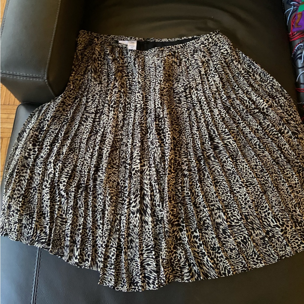 Jones New York Animal Print Pleated Midi Skirt - Picture 2 of 3